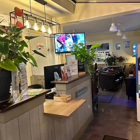 BRIT HOTEL CONFORT Lannion vers Perros-Guirec-2